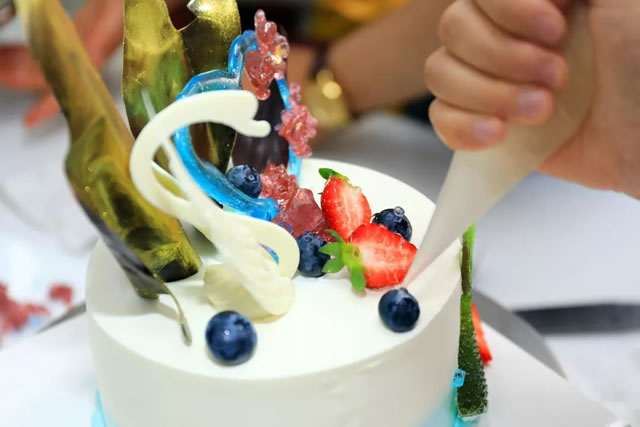 宁夏新东方烹饪学校学生作品 2020年学西点,去哪个学校好?