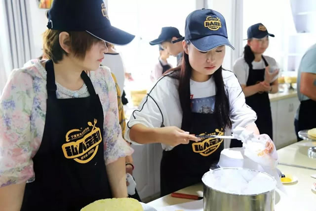 宁夏新东方烹饪学校实操教学 糕点学校哪个好