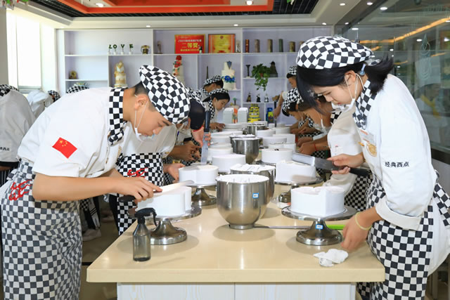 哪儿有西点培训学校