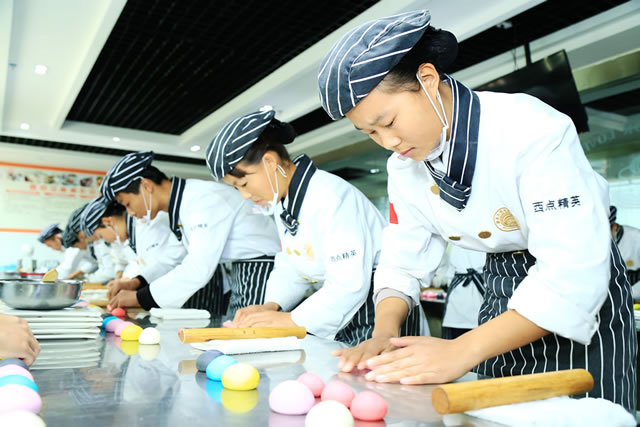 30岁的女人学什么技术好